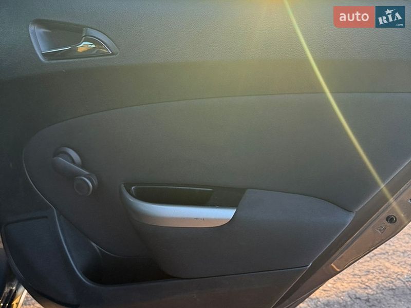 Универсал Opel Astra 2011 в Харькове