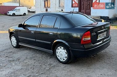 Седан Opel Astra 2007 в Тульчині