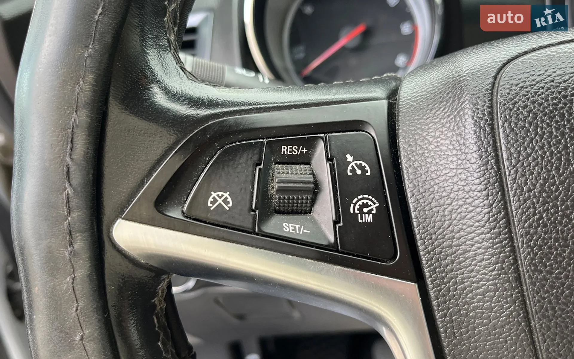 2015 Opel Astra - мініатюра 16