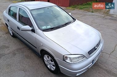 Хэтчбек Opel Astra 1998 в Кривом Роге