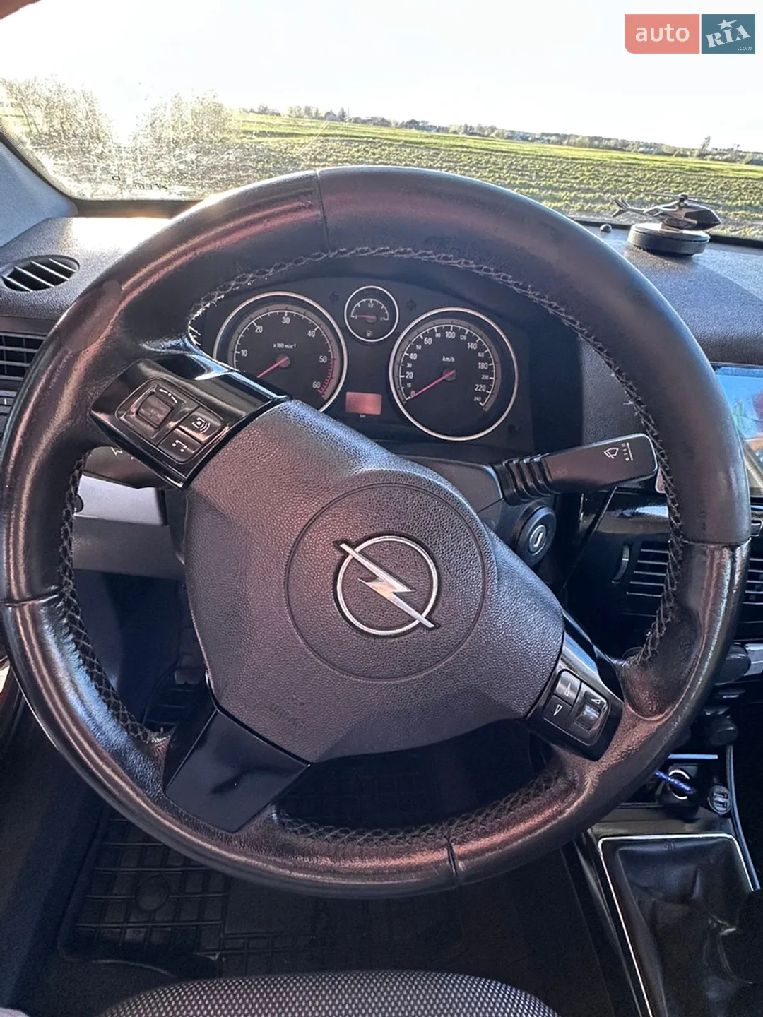 2010 Opel Astra - мініатюра 10