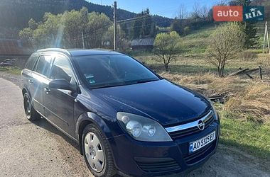 Універсал Opel Astra 2006 в Міжгір'ї