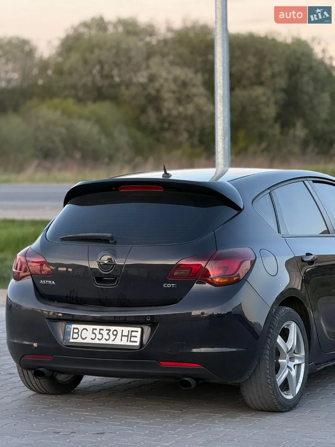 2010 Opel Astra - мініатюра 19