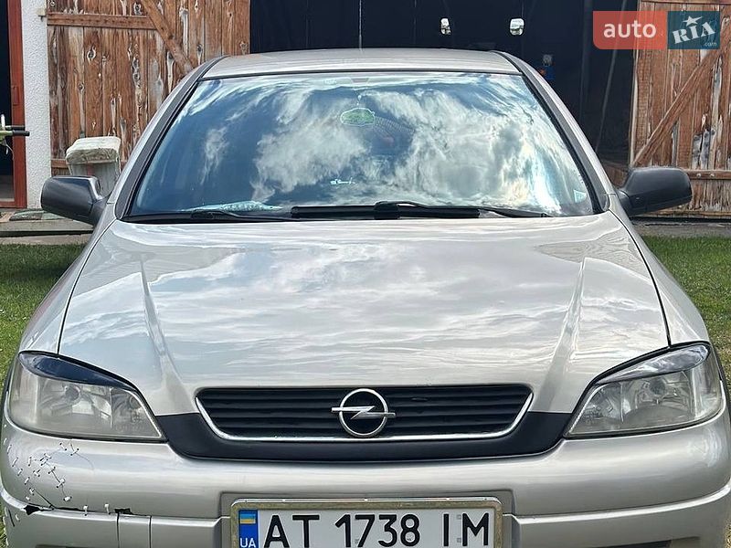 Opel Astra 2008