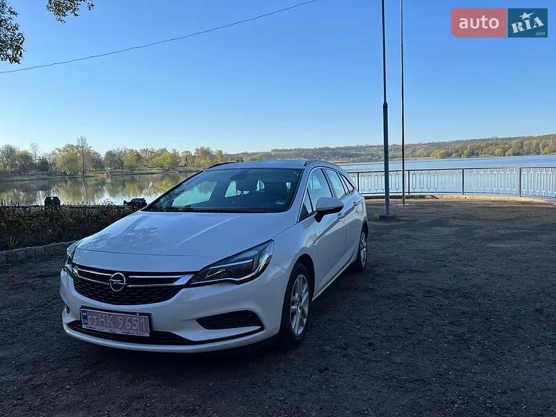 Opel Astra 2018