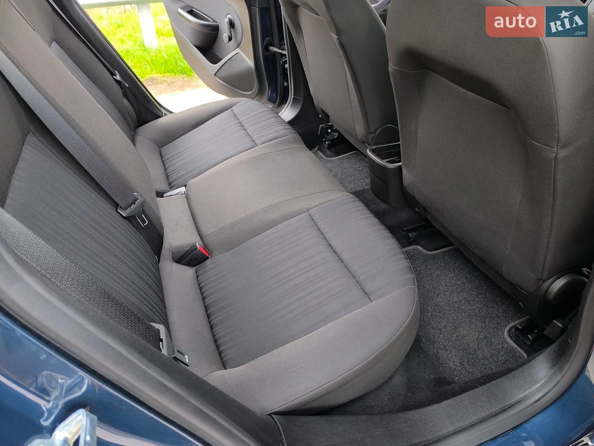 2011 Opel Astra - мініатюра 25