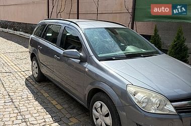 Універсал Opel Astra 2007 в Мукачевому