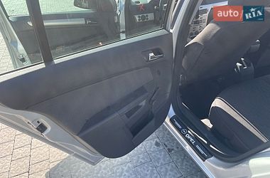 Универсал Opel Astra 2007 в Львове