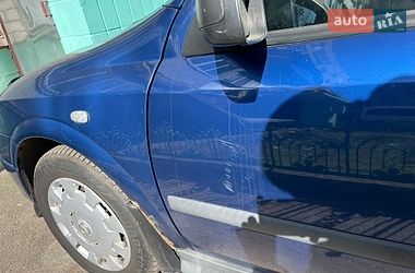 Седан Opel Astra 2006 в Черкассах