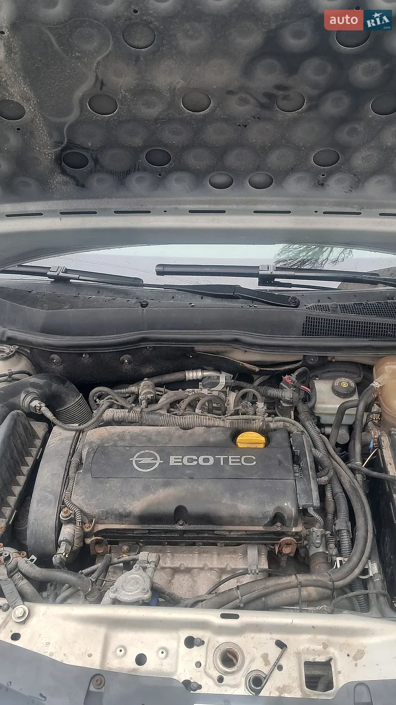 2010 Opel Astra - мініатюра 13
