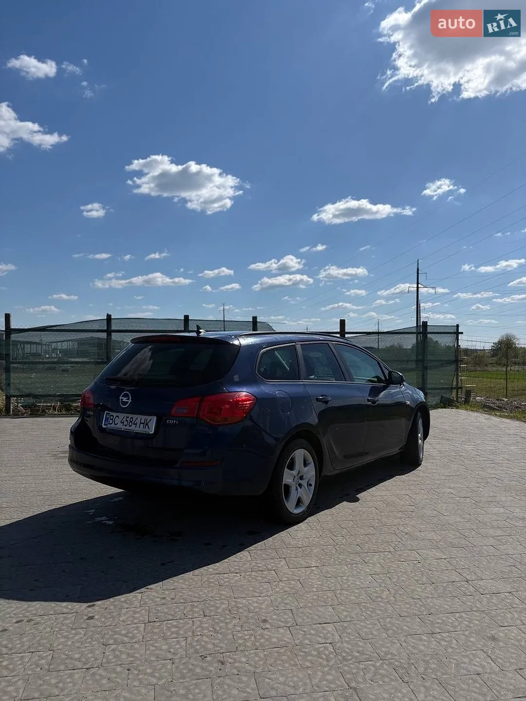 2011 Opel Astra - мініатюра 4