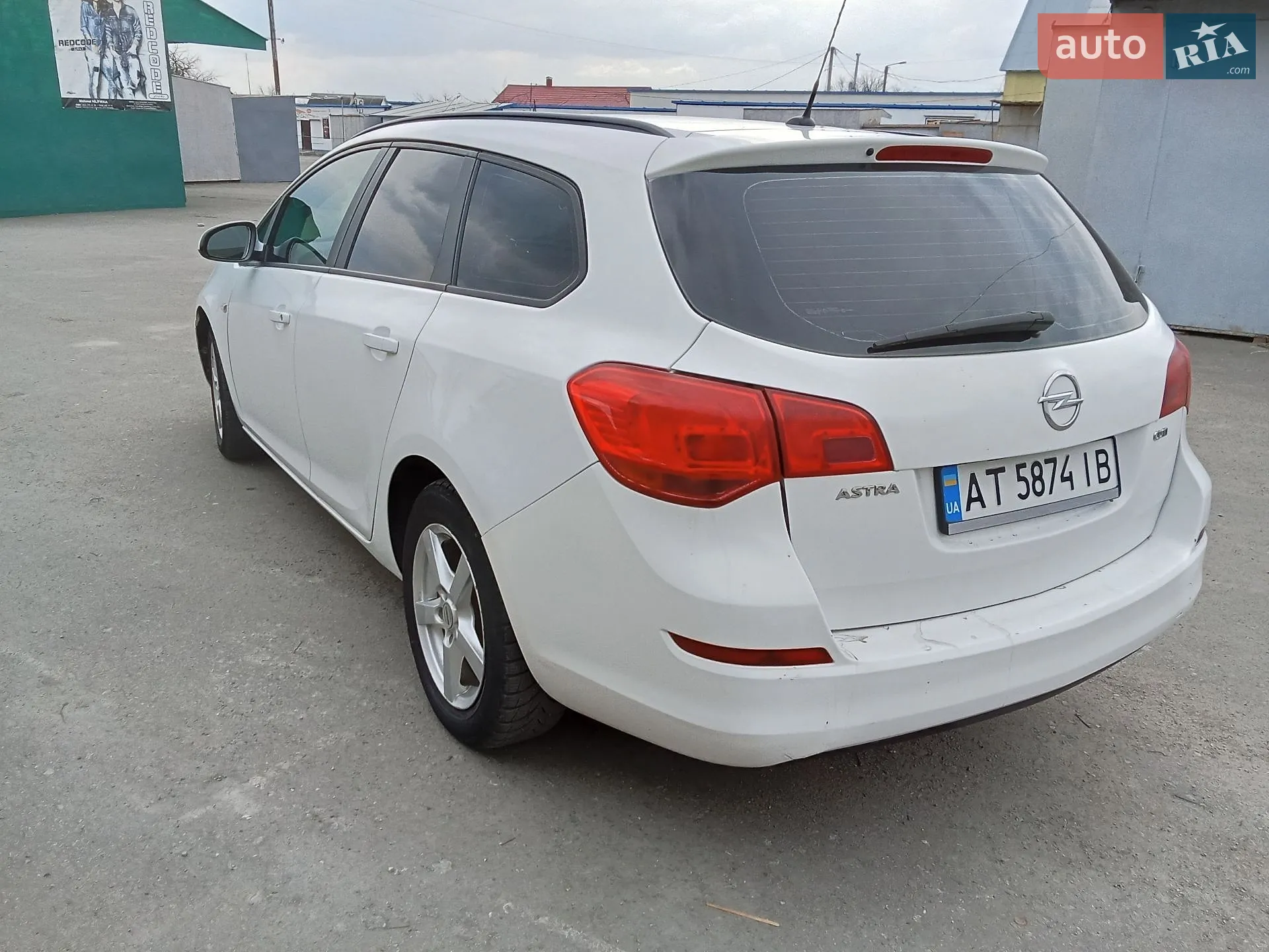 2011 Opel Astra - мініатюра 9