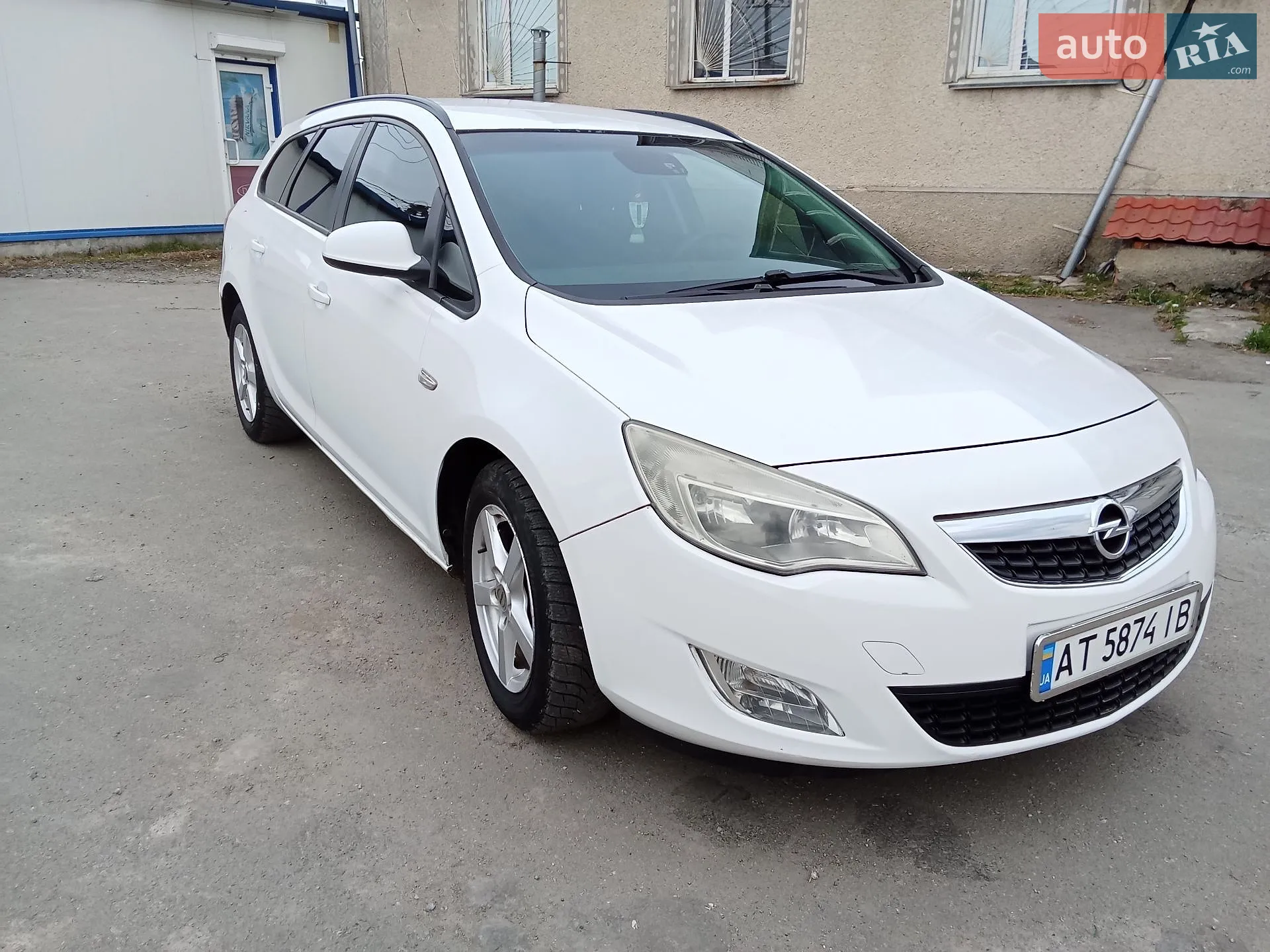 2011 Opel Astra - мініатюра 11