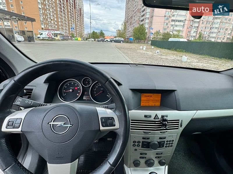 Универсал Opel Astra 2008 в Киеве
