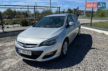 Хетчбек Opel Astra 2014 в Радехові