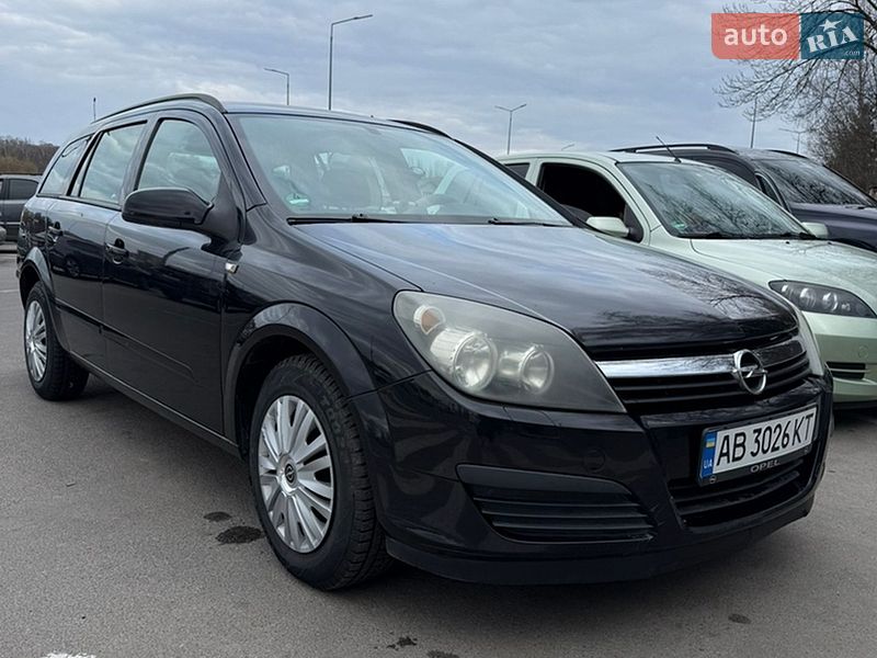 Универсал Opel Astra 2006 в Могилев-Подольске