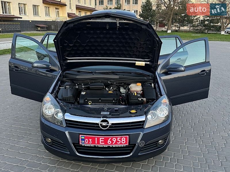 Универсал Opel Astra 2007 в Теплике