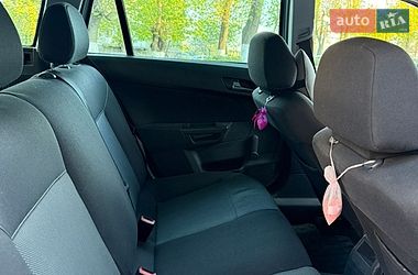 Универсал Opel Astra 2009 в Вишневце
