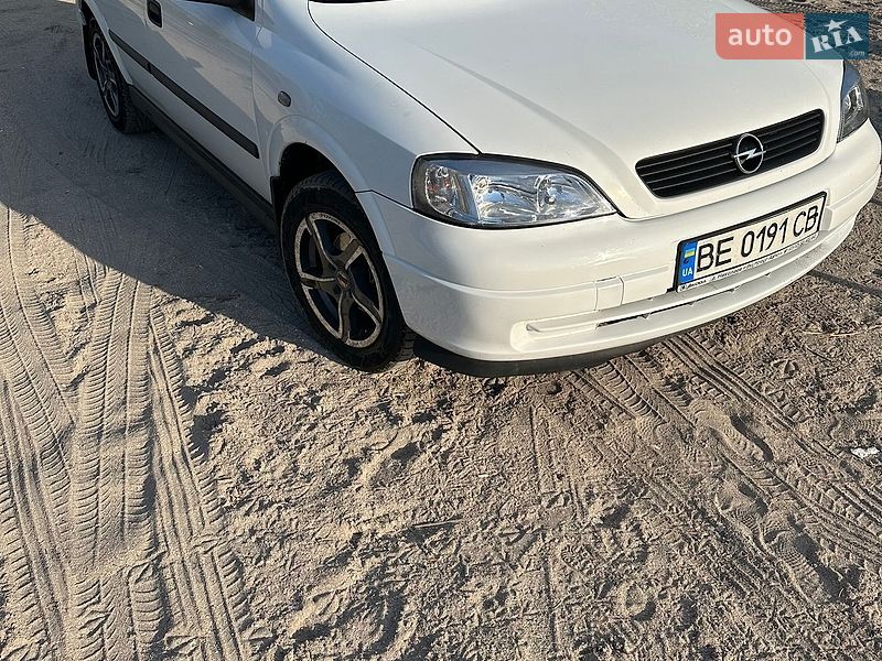 Универсал Opel Astra 2002 в Николаеве