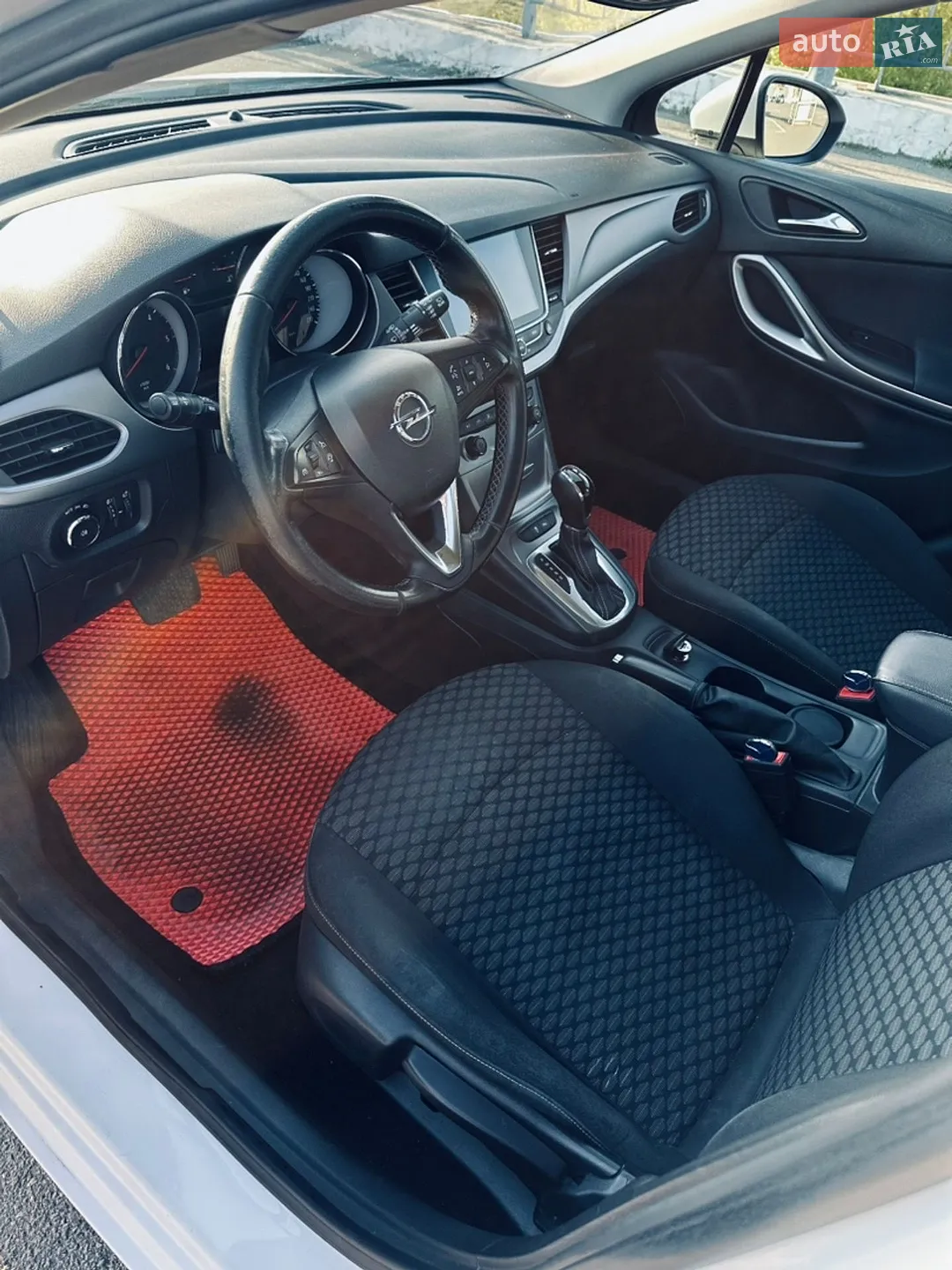 2018 Opel Astra - мініатюра 13