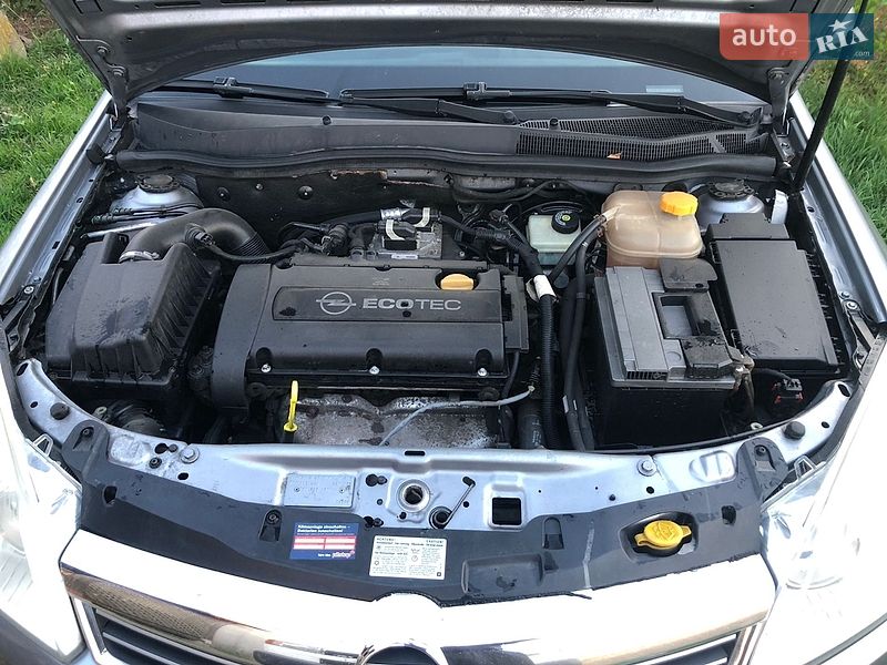 Универсал Opel Astra 2007 в Луцке