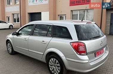 Универсал Opel Astra 2008 в Луцке