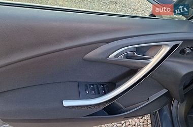 Универсал Opel Astra 2013 в Киеве