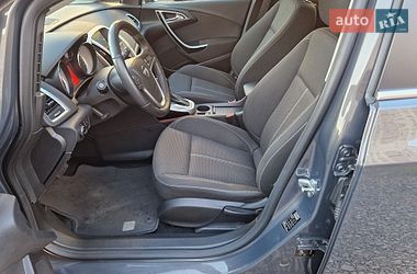 Универсал Opel Astra 2013 в Киеве