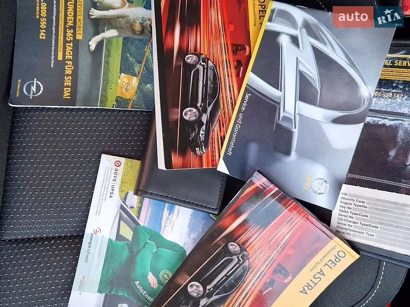 Универсал Opel Astra 2013 в Киеве документ