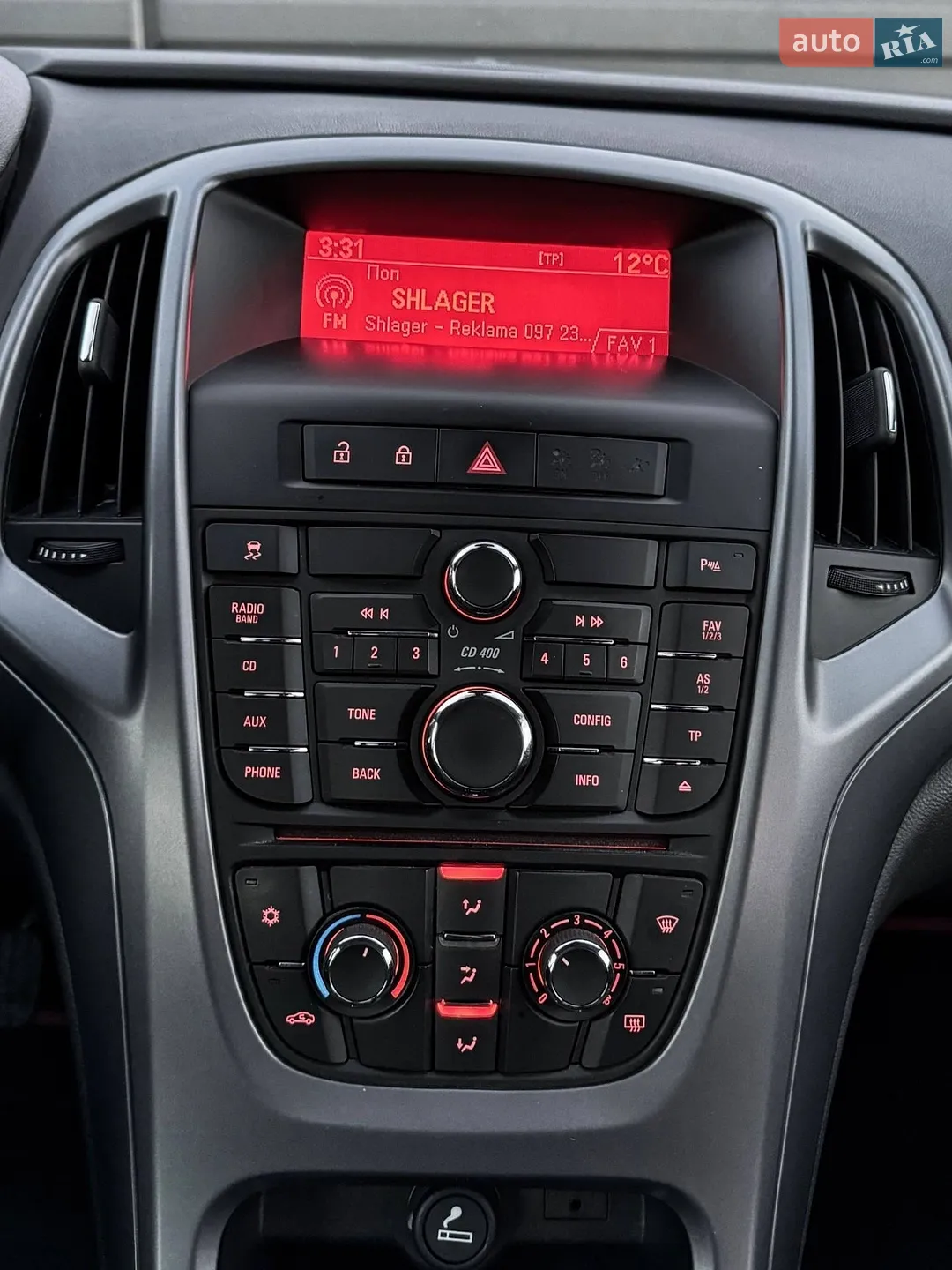 2011 Opel Astra - мініатюра 17