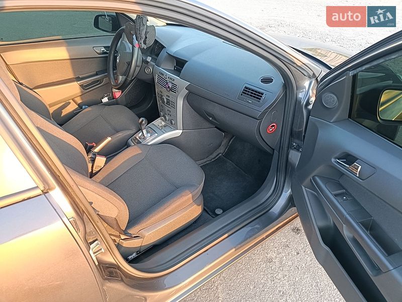 Универсал Opel Astra 2009 в Виннице