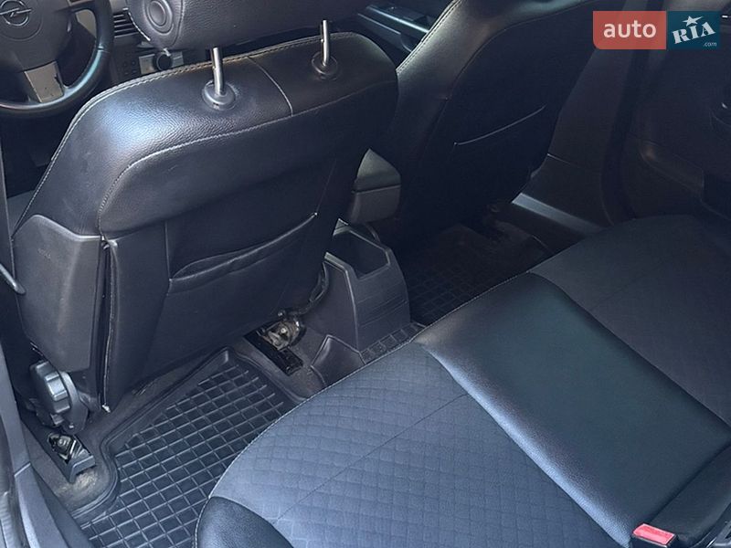 Хетчбек Opel Astra 2004 в Харкові