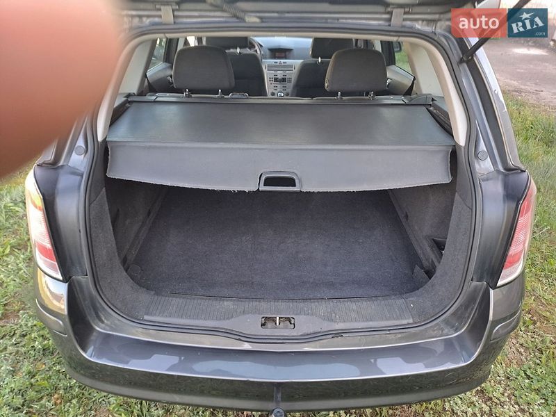 Універсал Opel Astra 2009 в Решетилівці