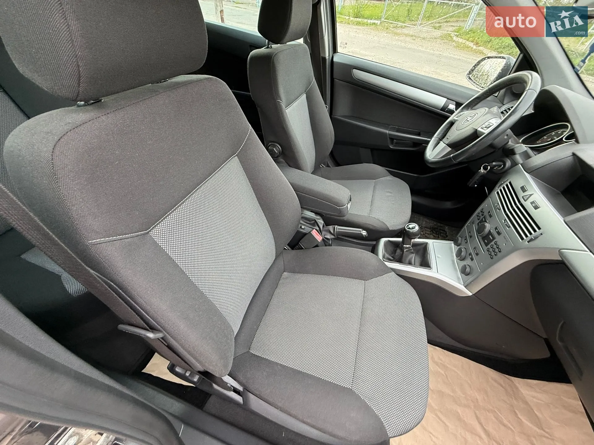 2010 Opel Astra - мініатюра 21