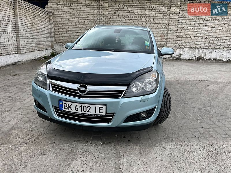 Opel Astra 2009 Opel Astra 2009