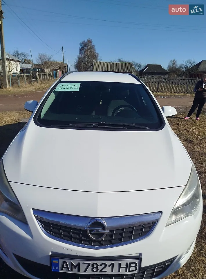 2011 Opel Astra - мініатюра 19