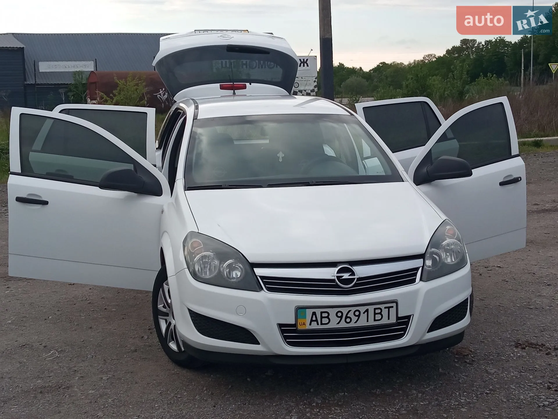 2010 Opel Astra - мініатюра 2