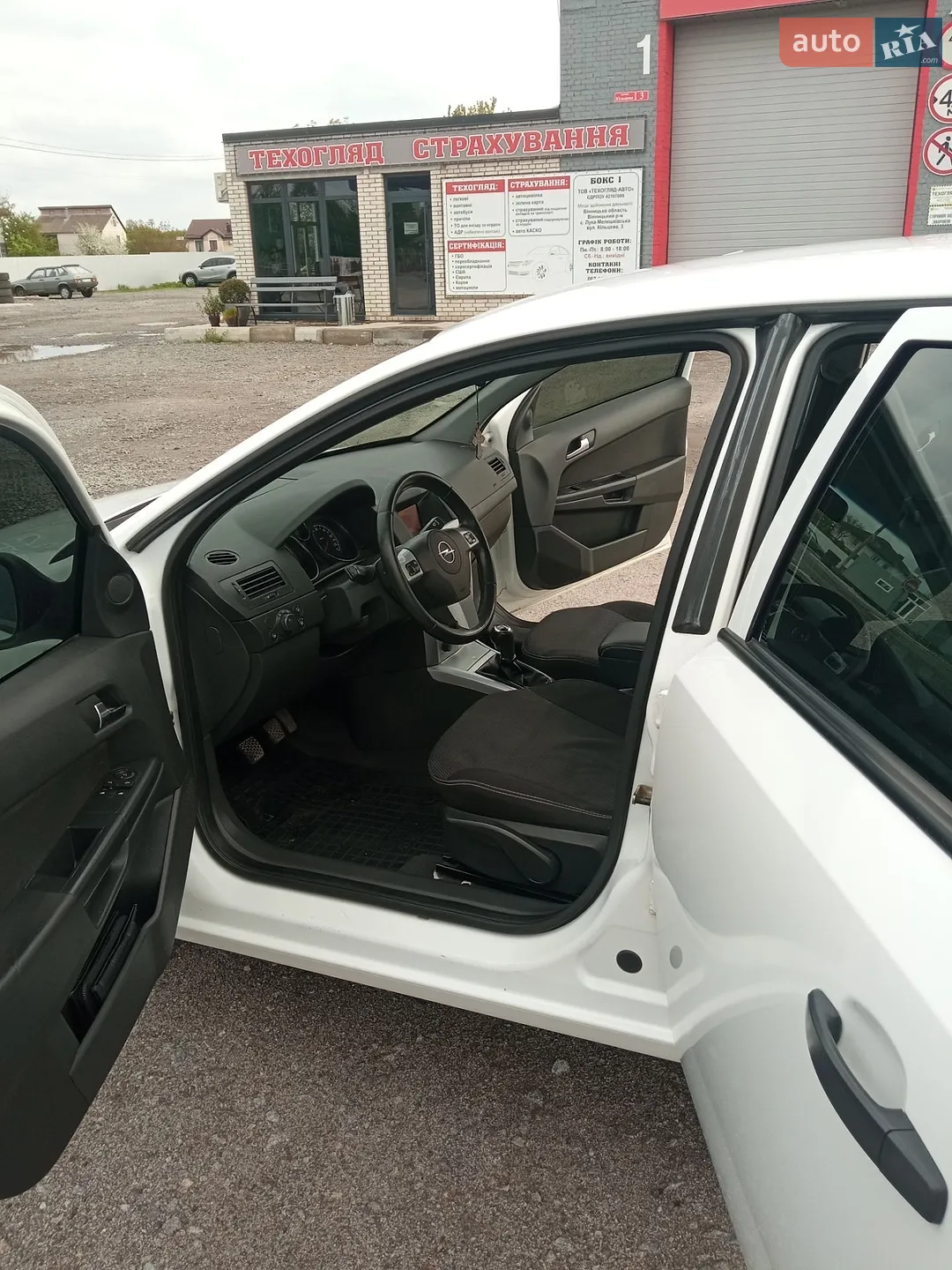 2010 Opel Astra - мініатюра 15