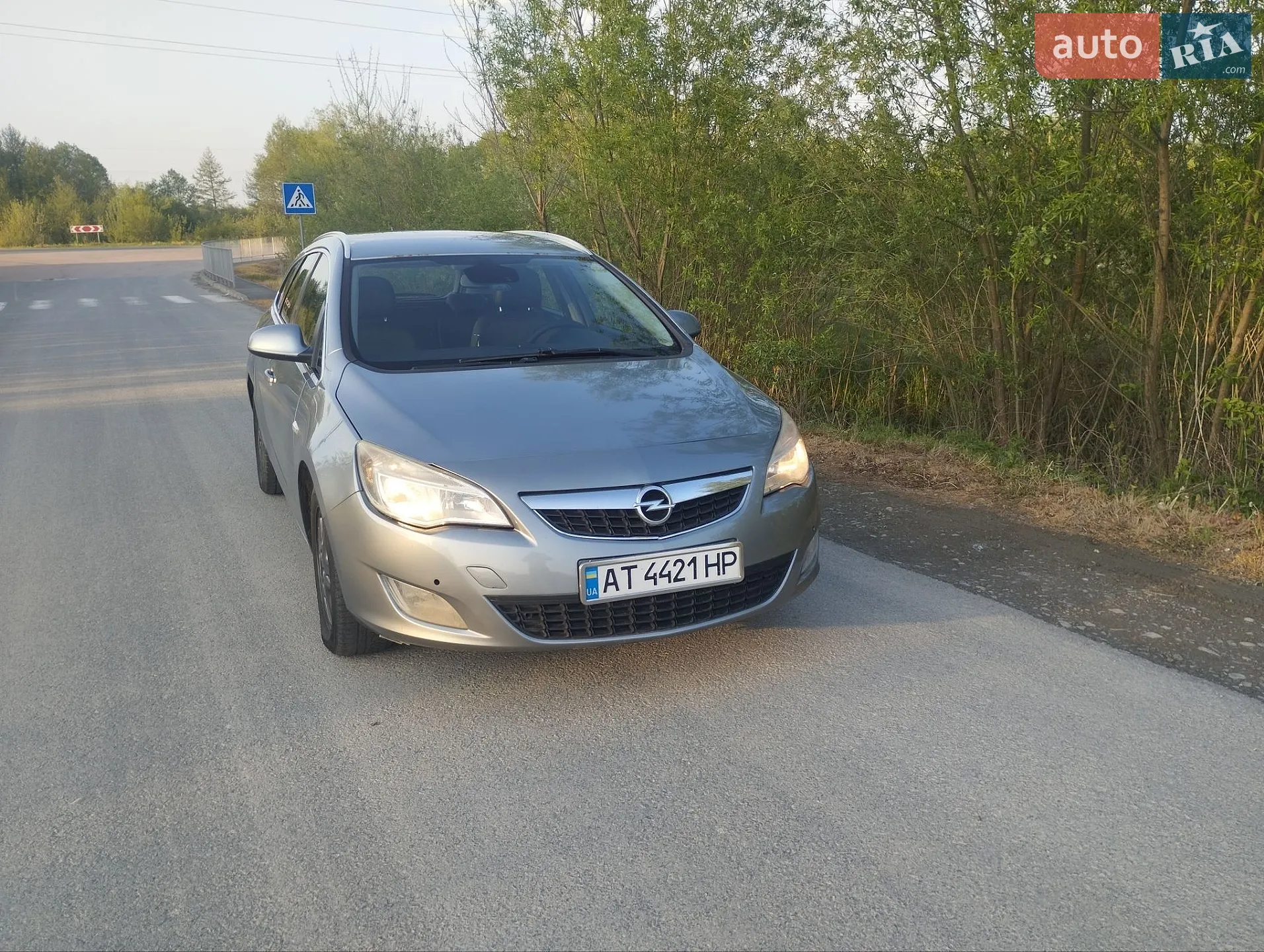 2010 Opel Astra - мініатюра 12