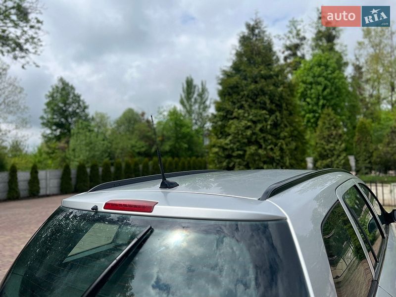 Универсал Opel Astra 2008 в Жовкве