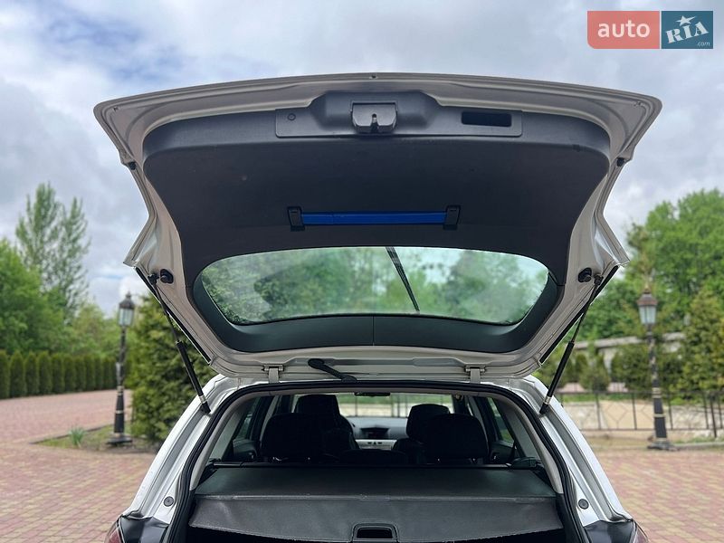 Универсал Opel Astra 2008 в Жовкве