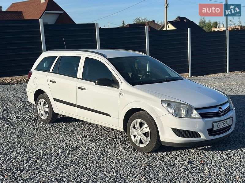 Opel Astra 2008