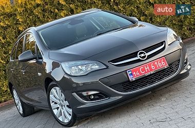Универсал Opel Astra 2013 в Стрые