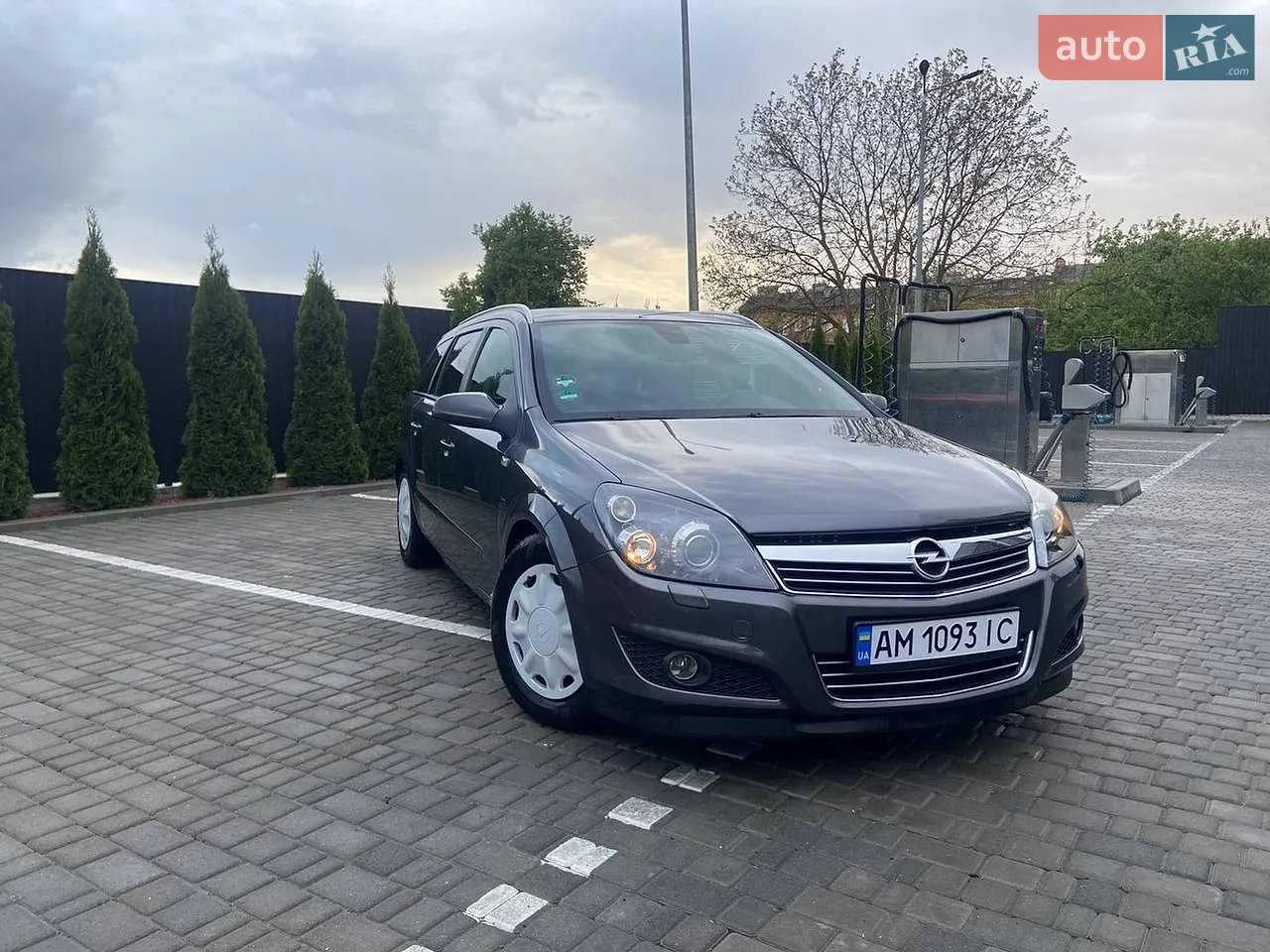 2010 Opel Astra - мініатюра 10