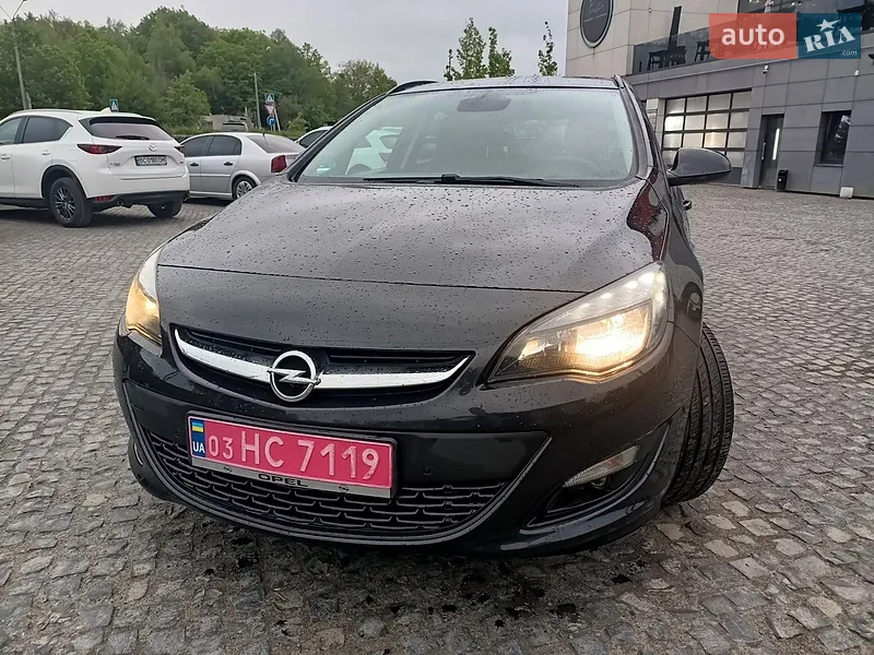 Opel Astra 2015