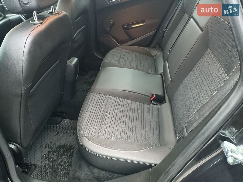 Универсал Opel Astra 2015 в Львове