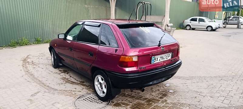 Хэтчбек Opel Astra 1994 в Хмельницком