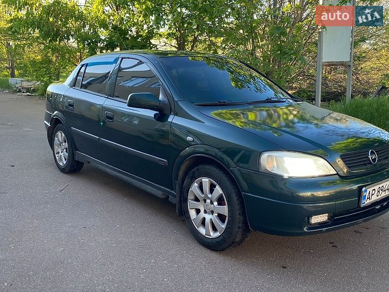 Седан Opel Astra 1999 в Одесі