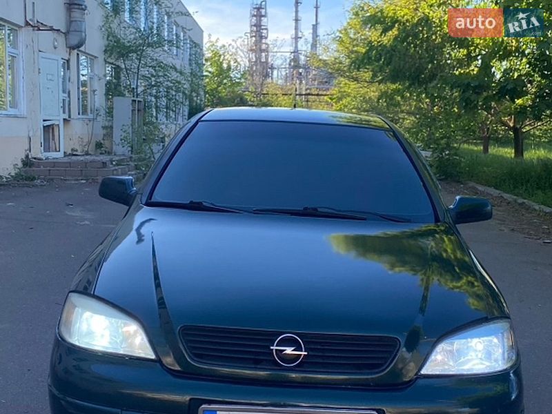 Седан Opel Astra 1999 в Одесі