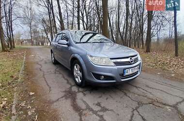 Универсал Opel Astra 2007 в Калуше